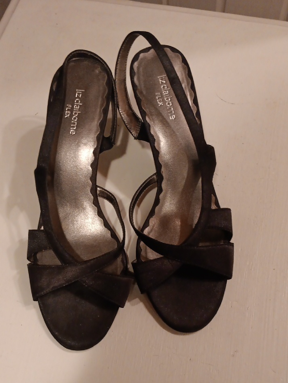 Liz Claiborne Black Bow Slingback Heels with Metallic Insole